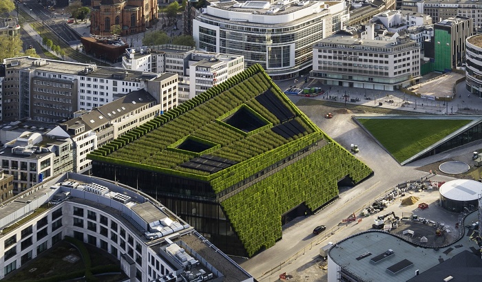 Офисное здание обернули «живой» изгородью в 8 км, чтобы создать самый большой зеленый фасад - Архитектура и интерьер