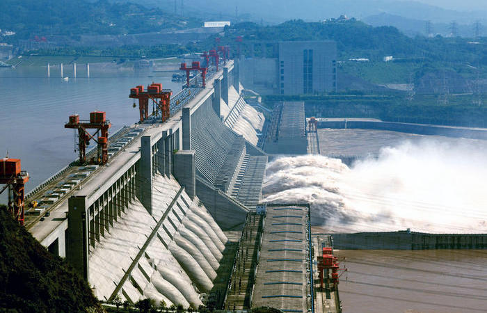 Где находится плотина, которая производит электричества как 22 атомные электростанции - Архитектура и интерьер